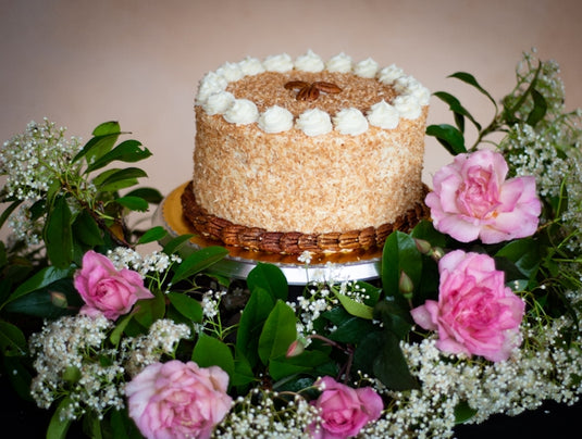 pink and white flower bouquet